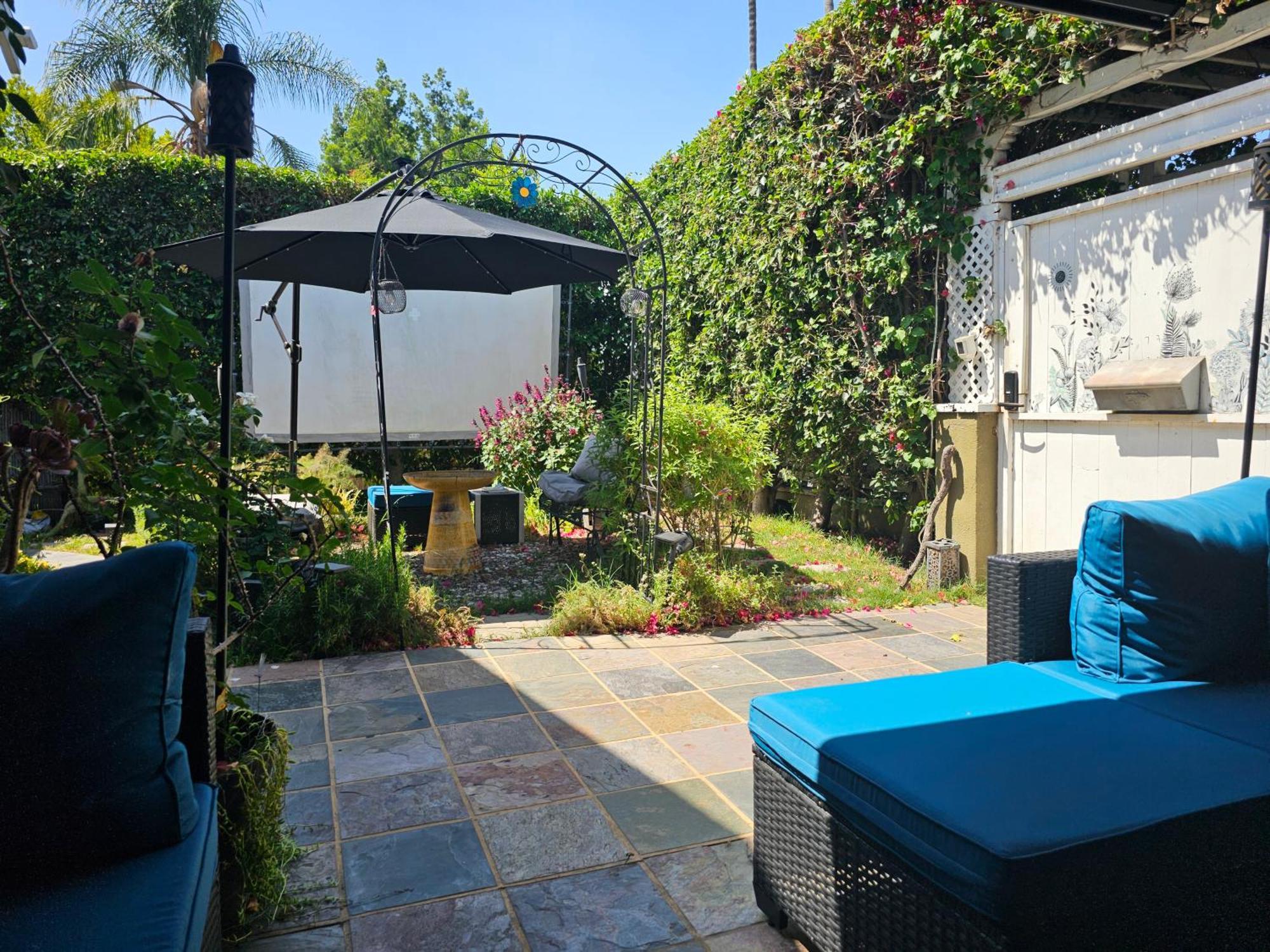 Alloggio in famiglia Tranquility At The House Of Alchemy Hollywood Los Angeles